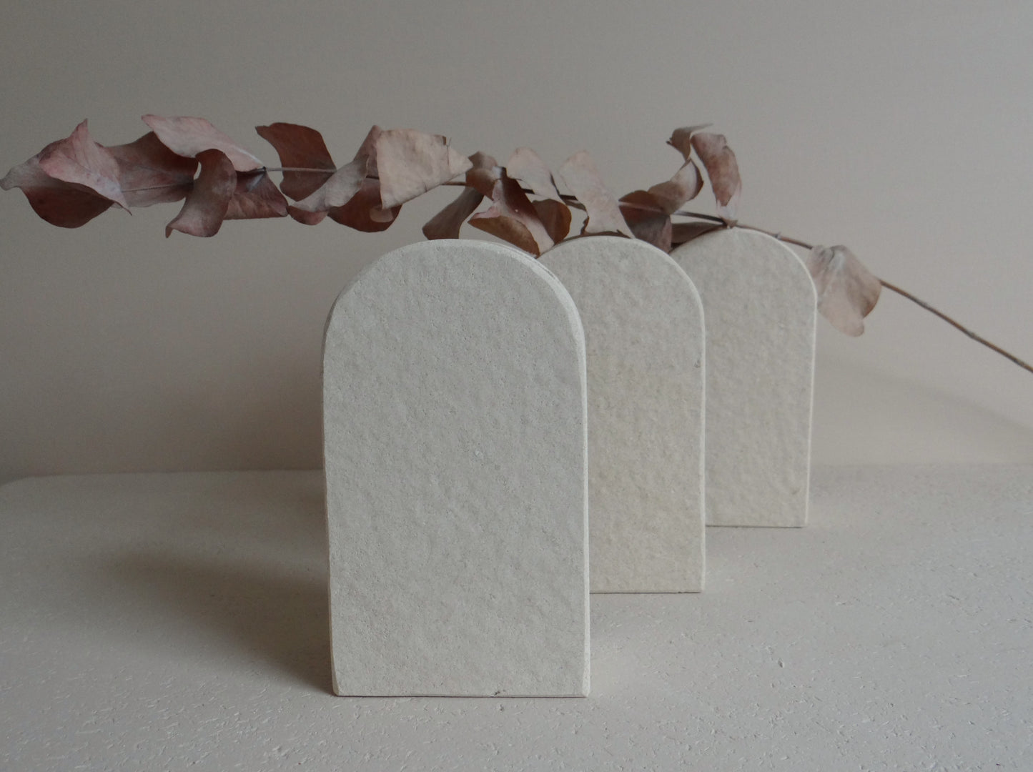Petits supports de fleurs séchées